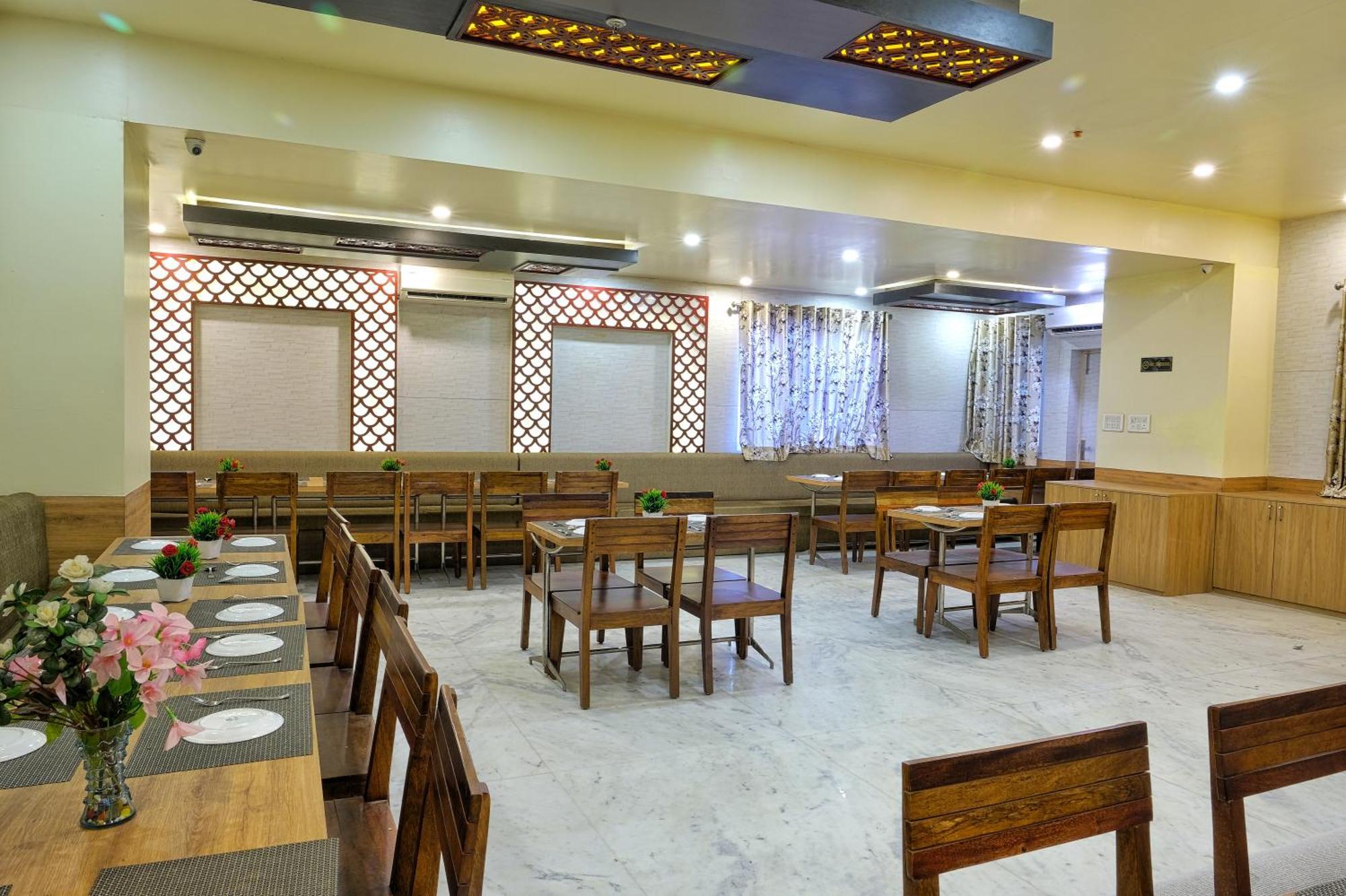 Bayan Elegance Hotel Джайпур Екстериор снимка